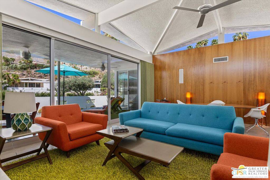 Palm Springs, CA 92264,233 Toro CIR