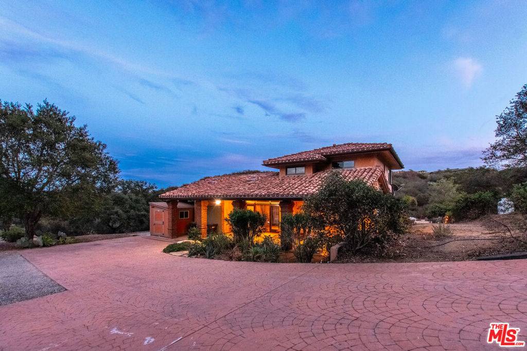 Topanga, CA 90290,1630 1/2 Will Geer RD