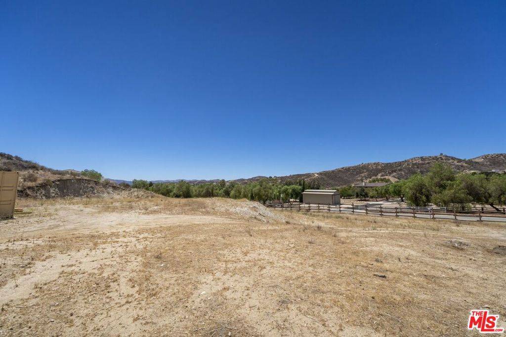 Castaic, CA 91384,30700 Romero Canyon RD