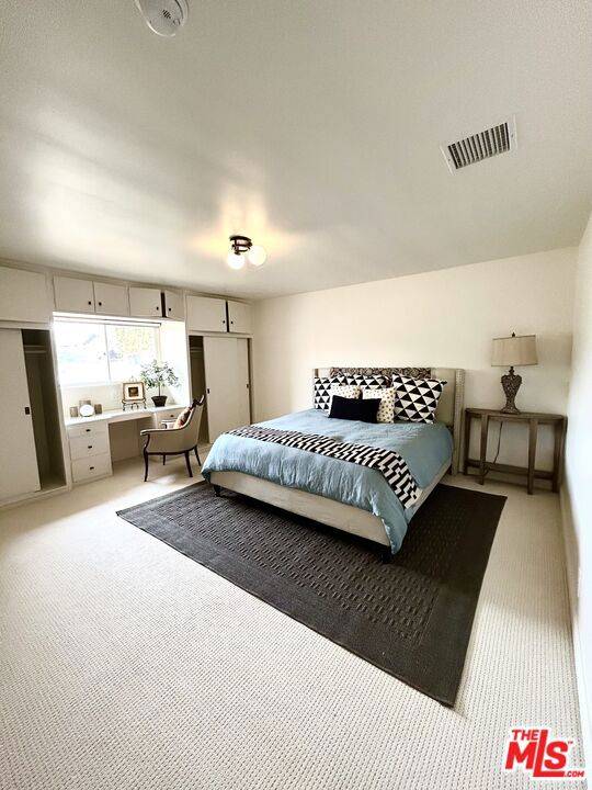Hawthorne, CA 90250,4203 W 141st ST