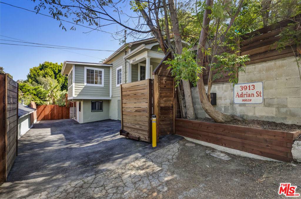 Los Angeles, CA 90029,3913 Adrian ST