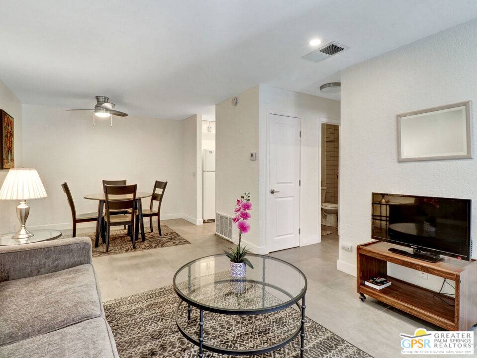 Palm Springs, CA 92262,2825 N Los Felices RD #108