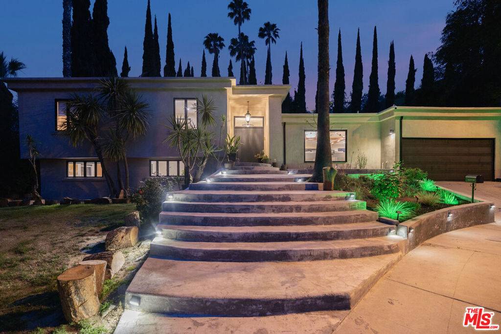 Woodland Hills, CA 91364,20322 Del Campo PL