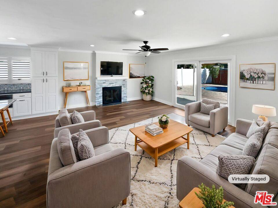 Fullerton, CA 92835,1224 Evergreen AVE