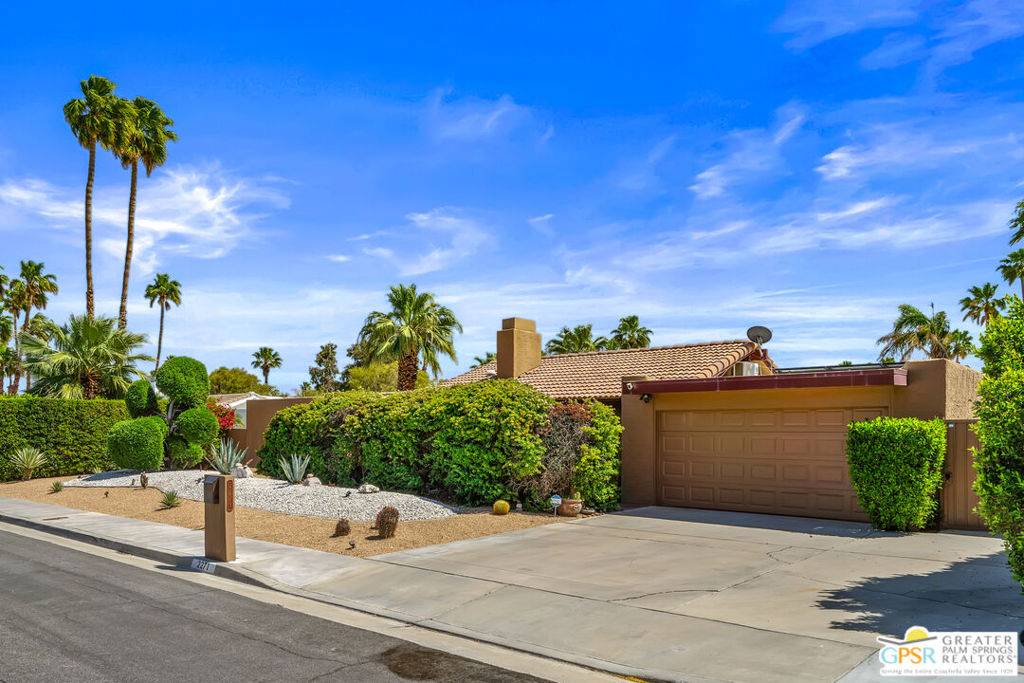 Palm Springs, CA 92262,2271 E Calle Conejara