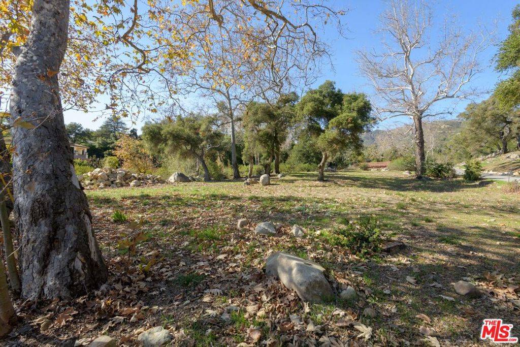 Santa Barbara, CA 93108,809 Ashley RD