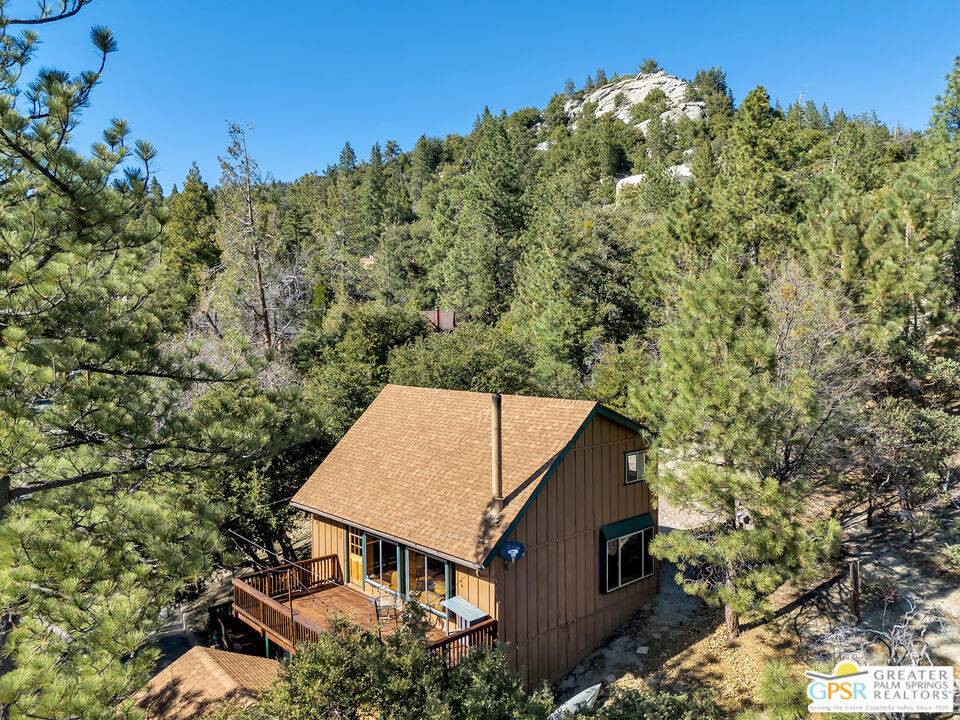 Idyllwild, CA 92549,54360 Dr. Rockdale DR