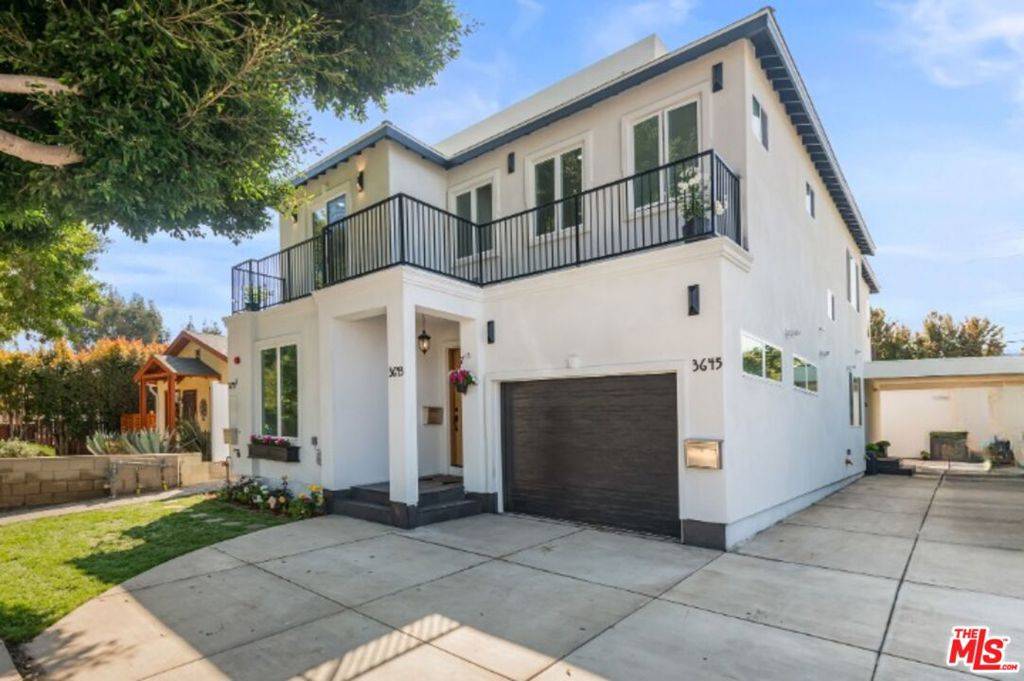 Culver City, CA 90232,3645 Helms AVE