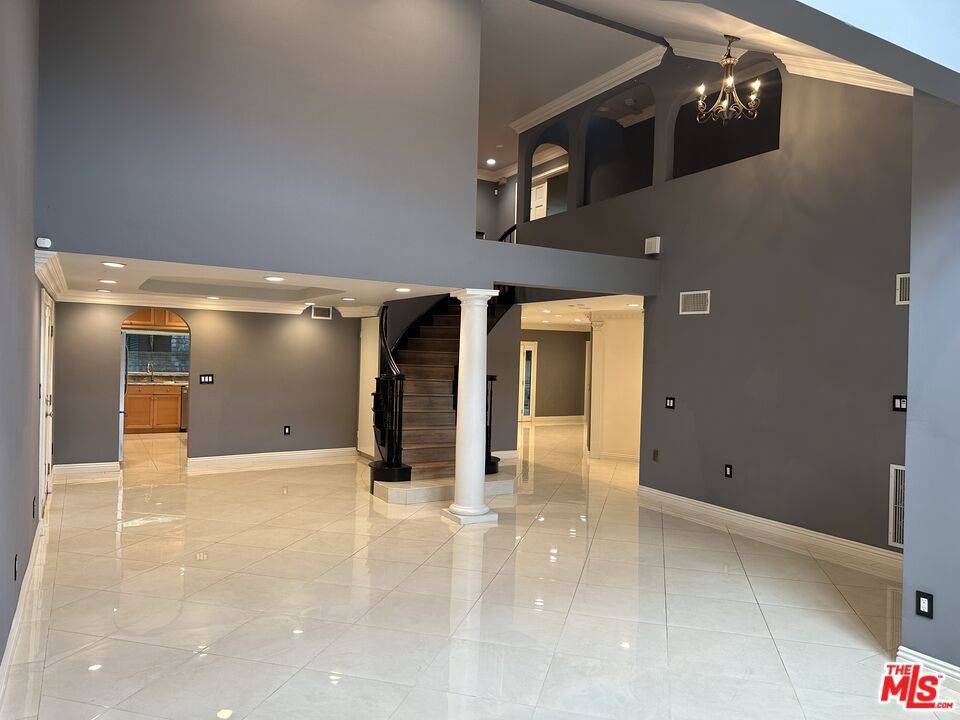 Encino, CA 91316,18162 Sweet Elm DR