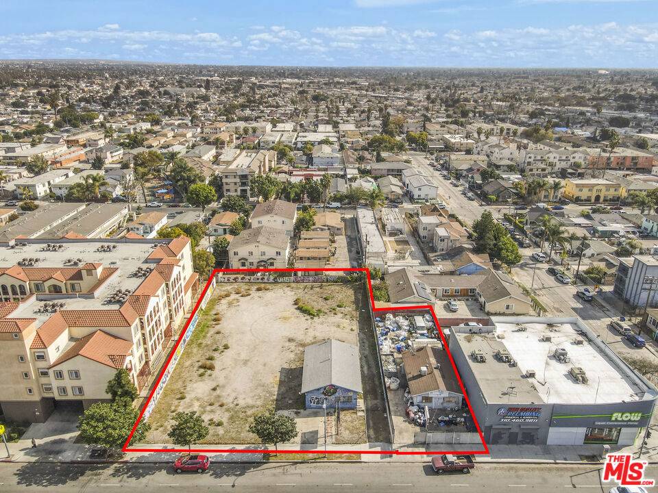 Los Angeles, CA 90043,6216 Crenshaw BLVD