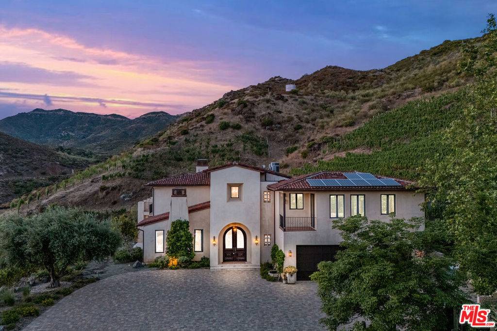 Malibu, CA 90265,33330 Hassted DR