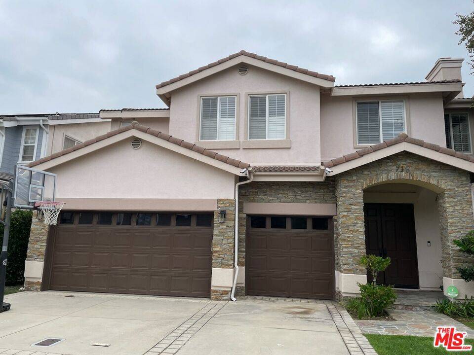 Redondo Beach, CA 90278,716 Amy LN