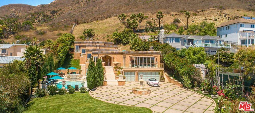 Malibu, CA 90265,31739 Pacific Coast HWY