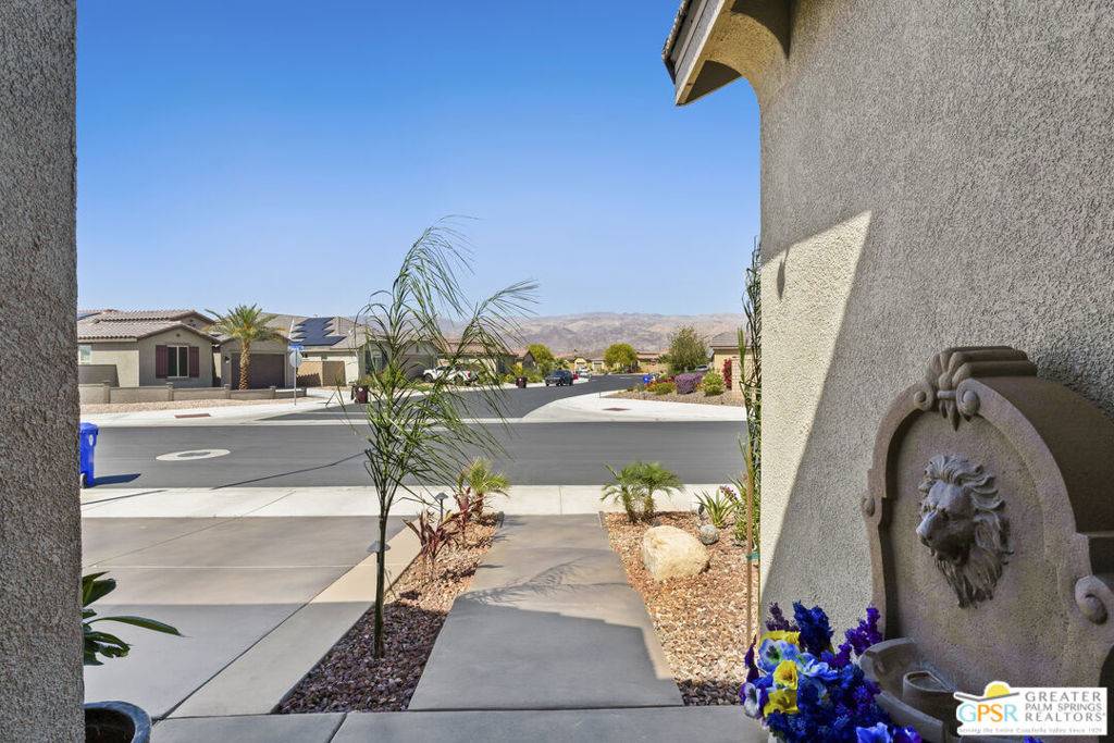 Indio, CA 92203,85557 Veneto LN