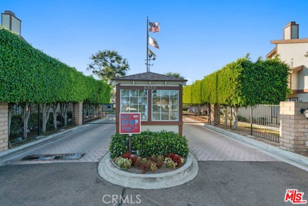 Pico Rivera, CA 90660,8939 Gallatin RD #104