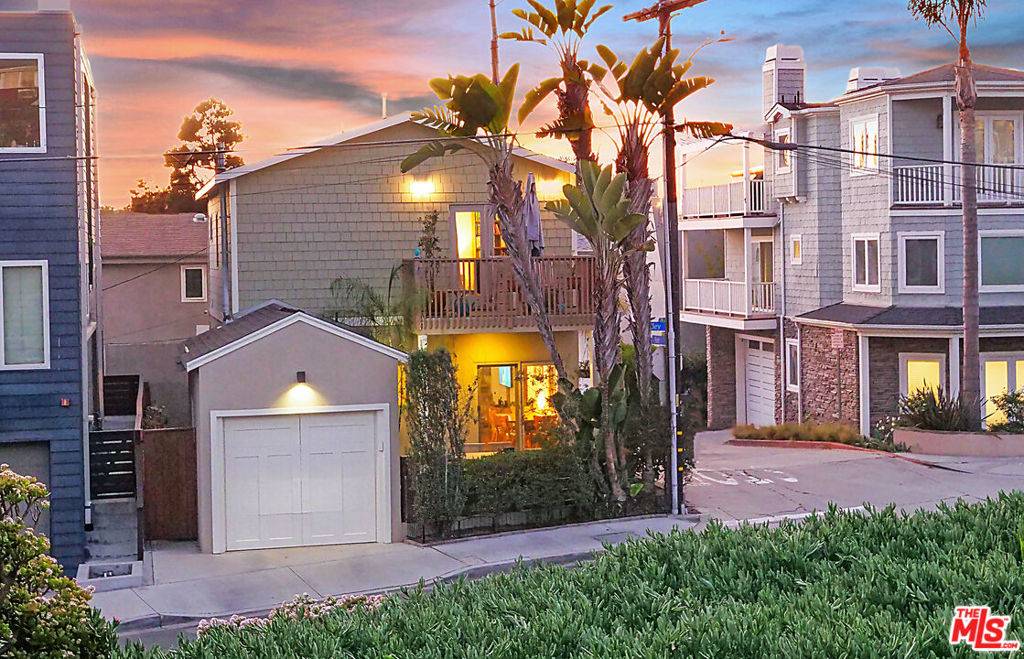 Manhattan Beach, CA 90266,540 5th PL