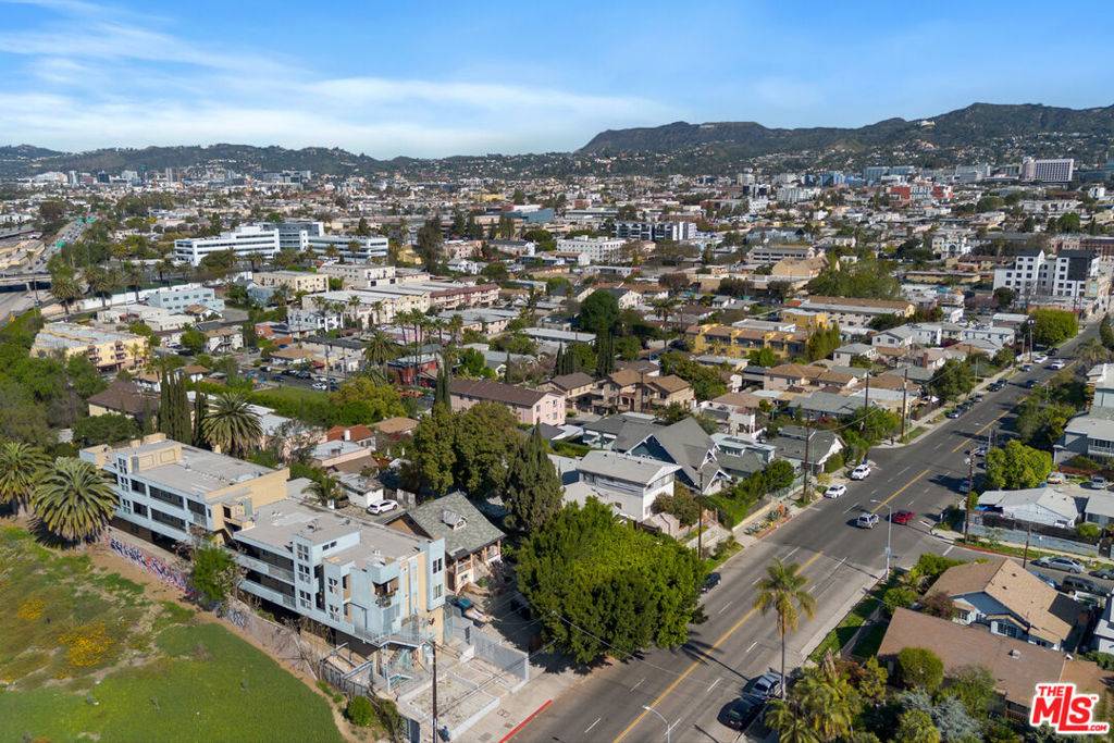 Los Angeles, CA 90004,443 - 449 N Virgil AVE