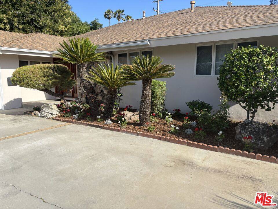 North Hills, CA 91343,16012 Acre ST