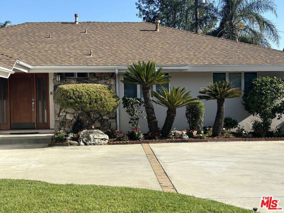 North Hills, CA 91343,16012 Acre ST