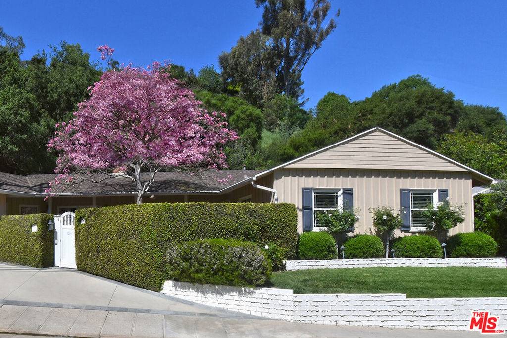 Sherman Oaks, CA 91403,3853 Stone Canyon AVE