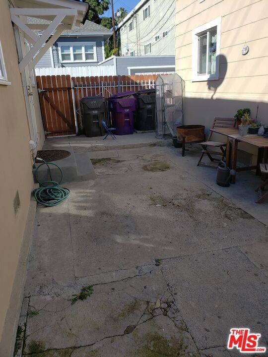 Long Beach, CA 90813,435 W 11th ST