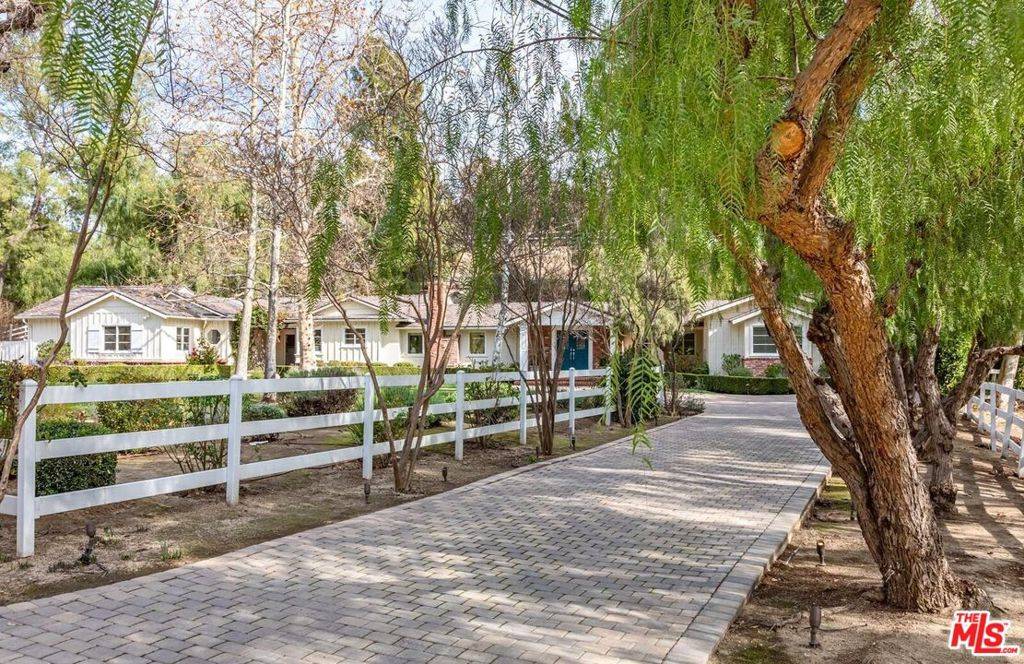 Hidden Hills, CA 91302,5840 Round Meadow RD