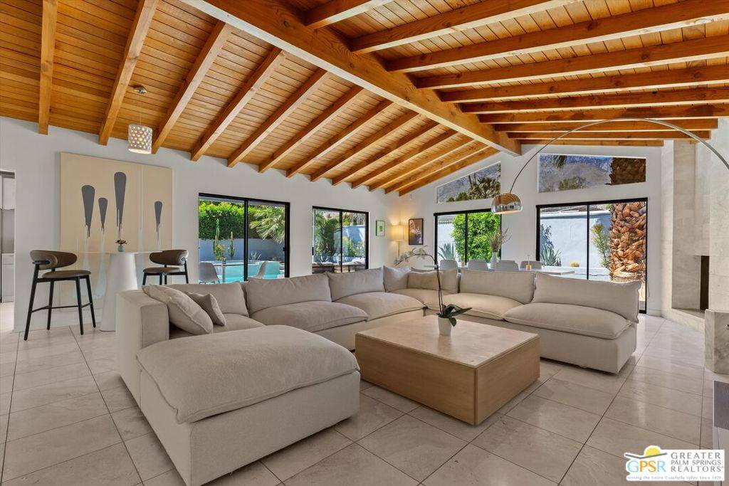 Palm Springs, CA 92262,1465 N Rodeo RD