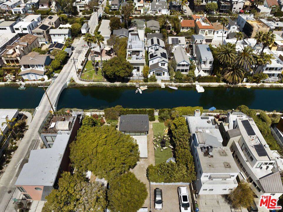 Venice, CA 90291,410 Linnie Canal