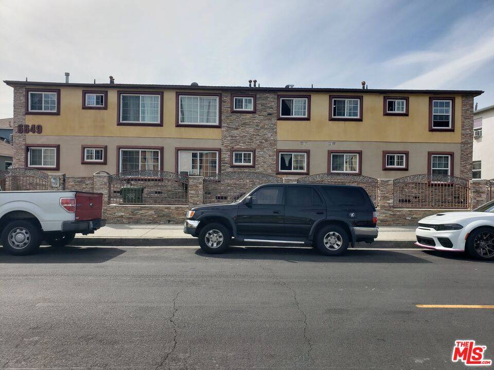 Van Nuys, CA 91411,6649 Sepulveda BLVD