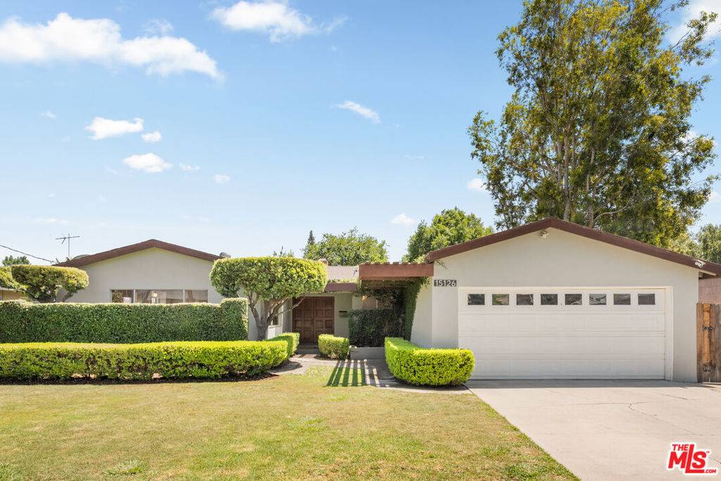 Van Nuys, CA 91405,15126 Archwood ST