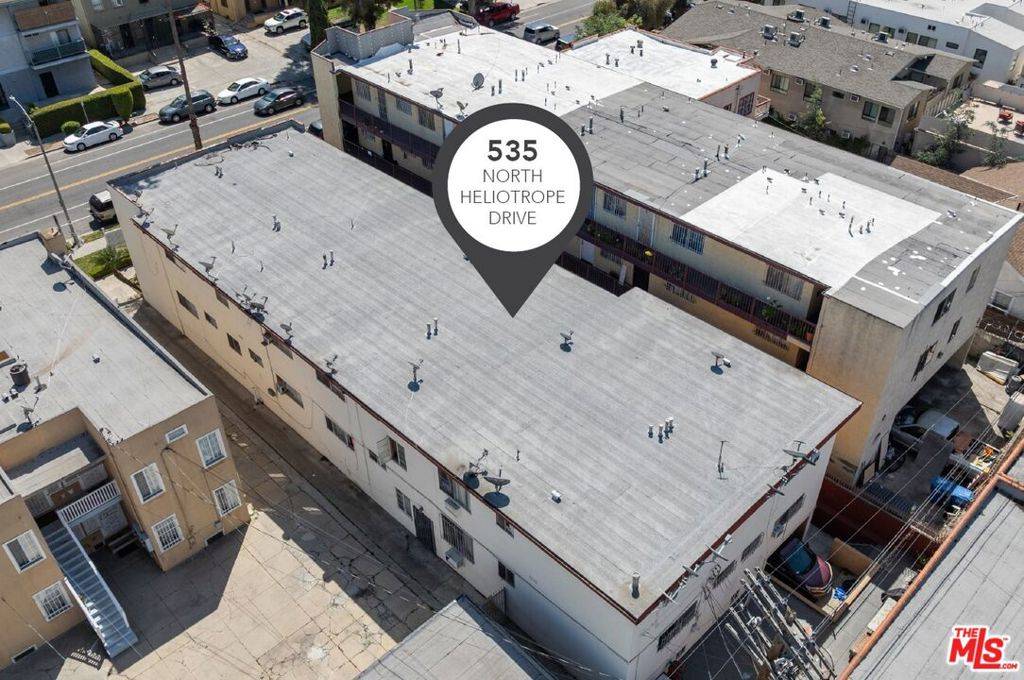 Los Angeles, CA 90004,535 N Heliotrope DR