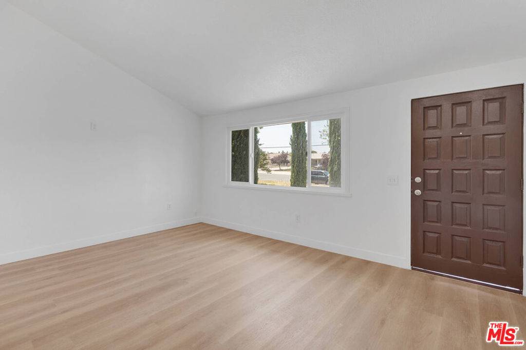 Hesperia, CA 92345,8055 Bangor AVE