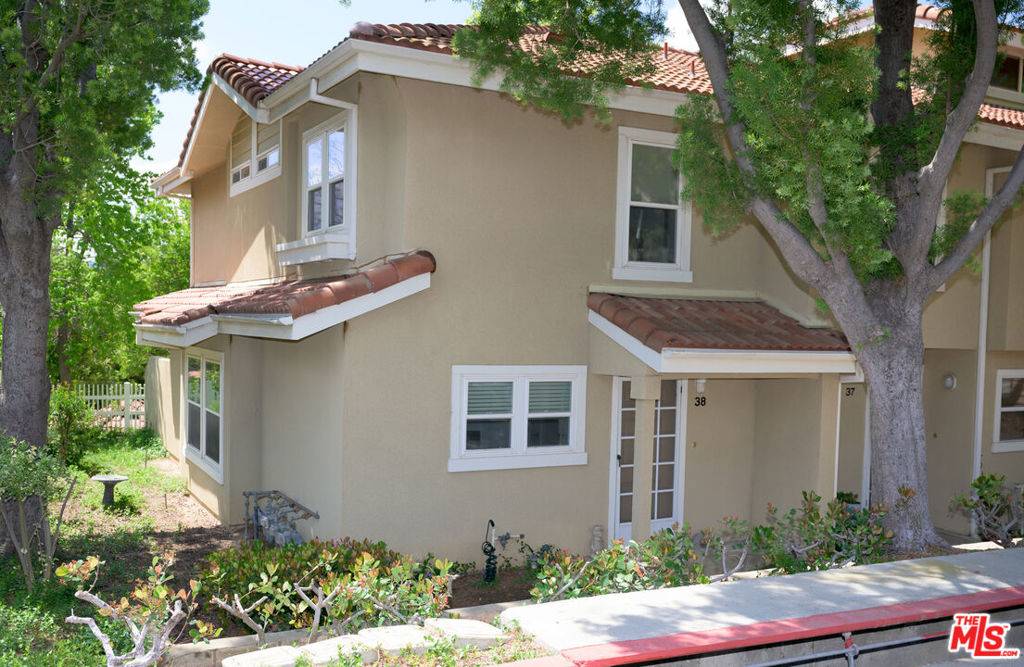 Simi Valley, CA 93065,2731 Erringer RD #38