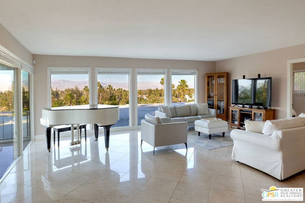 Palm Springs, CA 92264,2016 Southridge DR