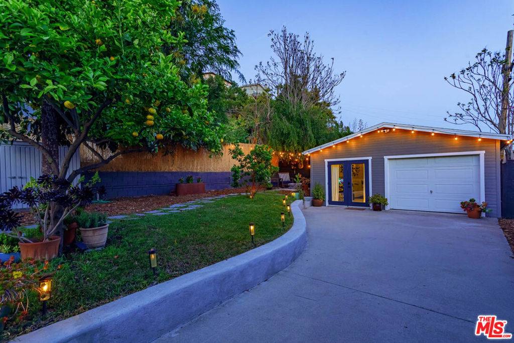 Los Angeles, CA 90065,3012 Isabel DR