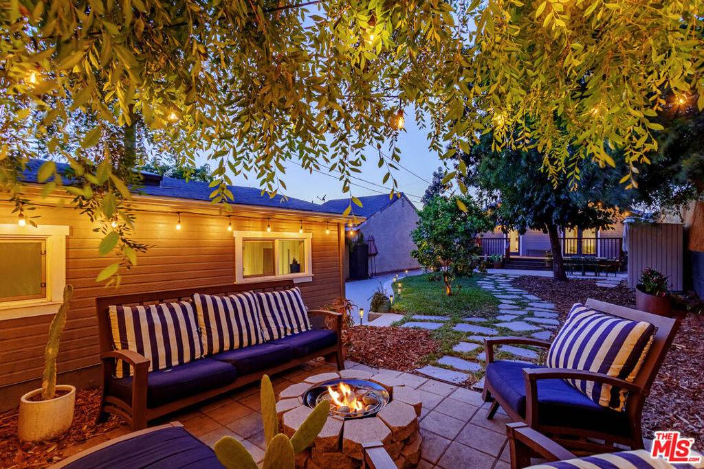 Los Angeles, CA 90065,3012 Isabel DR