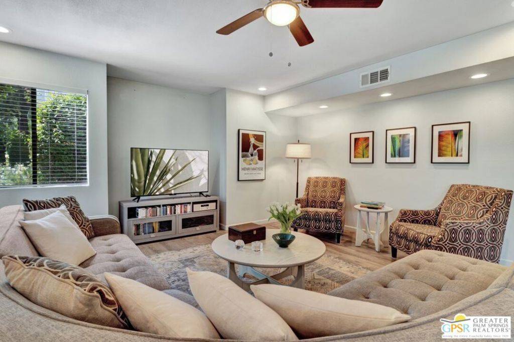 Palm Springs, CA 92262,385 E Via Escuela #415