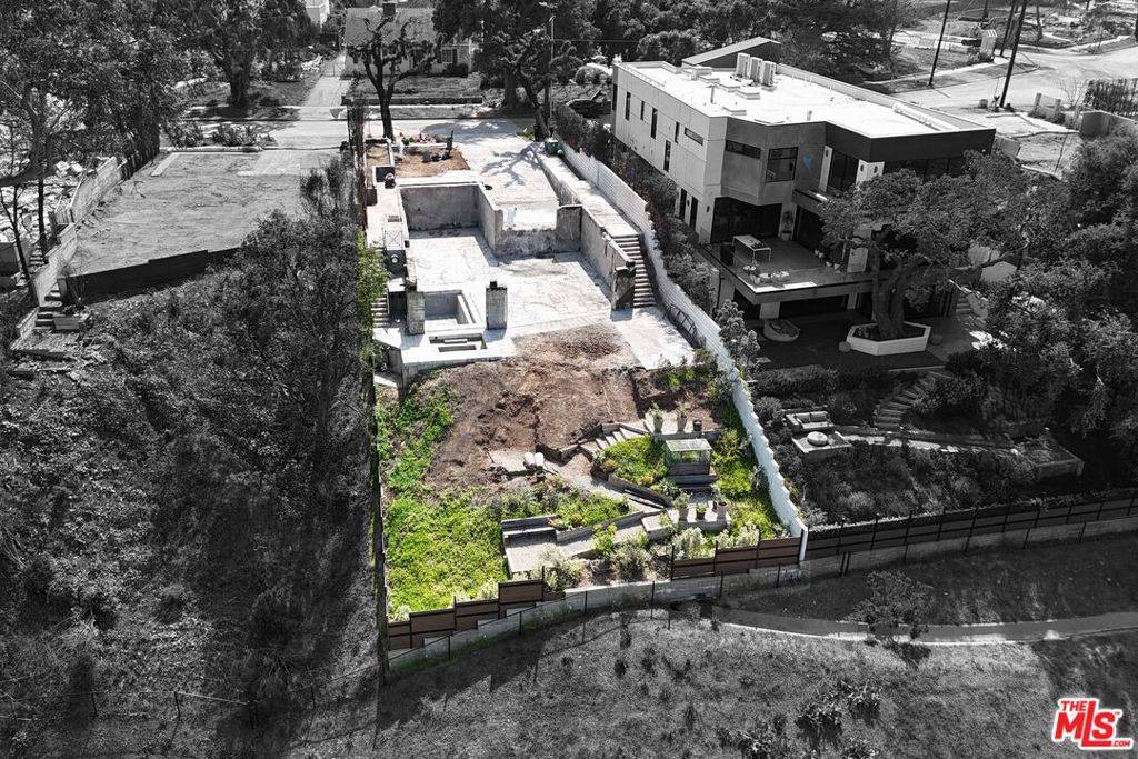 Pacific Palisades, CA 90272,15329 De Pauw ST