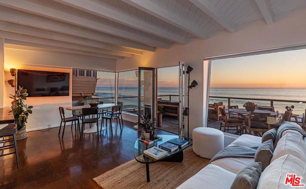 Malibu, CA 90265,42602 Pacific Coast HWY