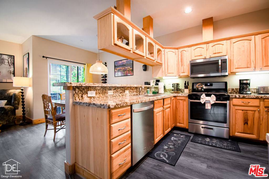 Kings Beach, CA 96143,8732 Rainbow AVE