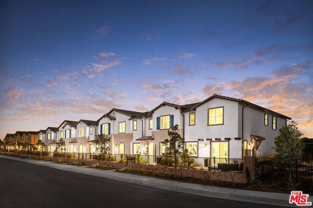 West Covina, CA 91790,1240 S Vanhorn AVE