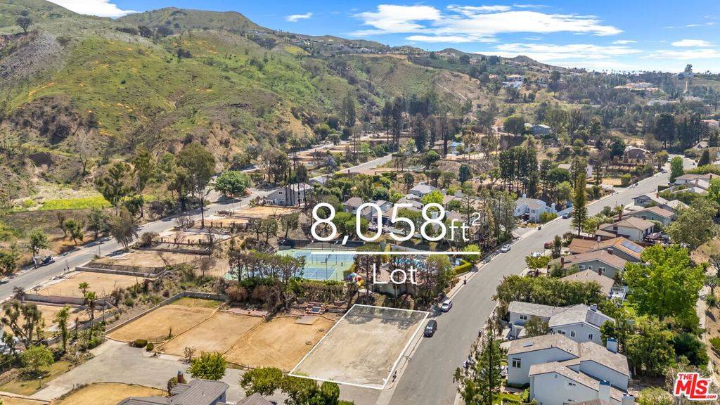 Pacific Palisades, CA 90272,17239 Avenida De La Herradura