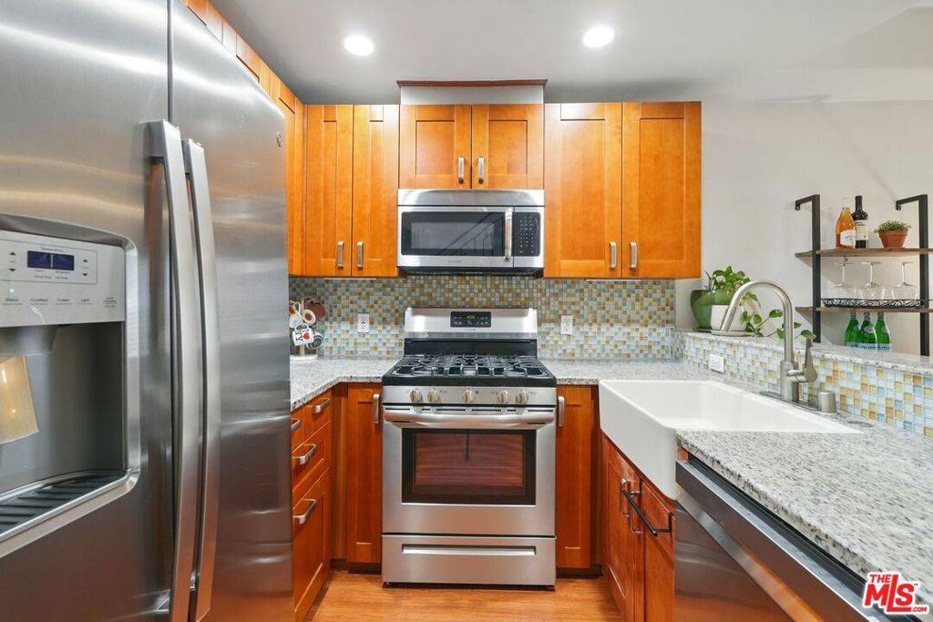 North Hollywood, CA 91601,5303 Satsuma AVE #120