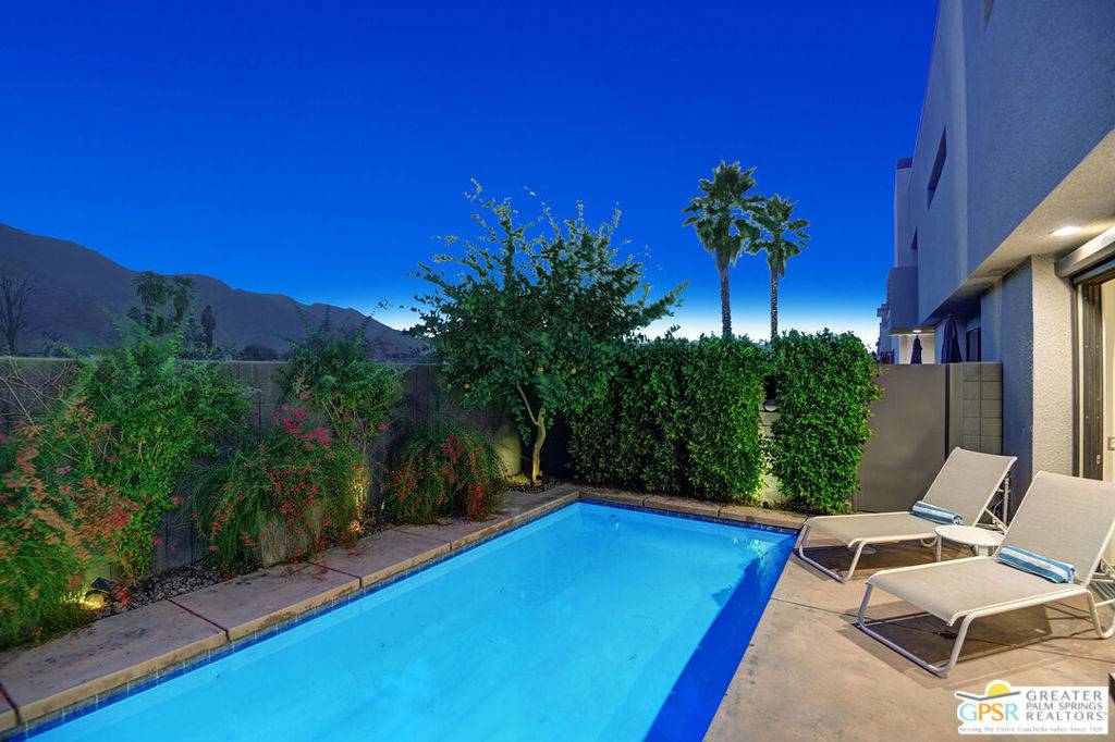 Palm Springs, CA 92262,1456 E Baristo RD