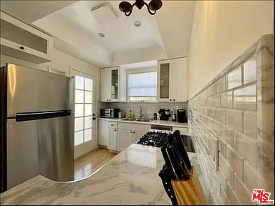 Santa Monica, CA 90402,423 W Ocean AVE