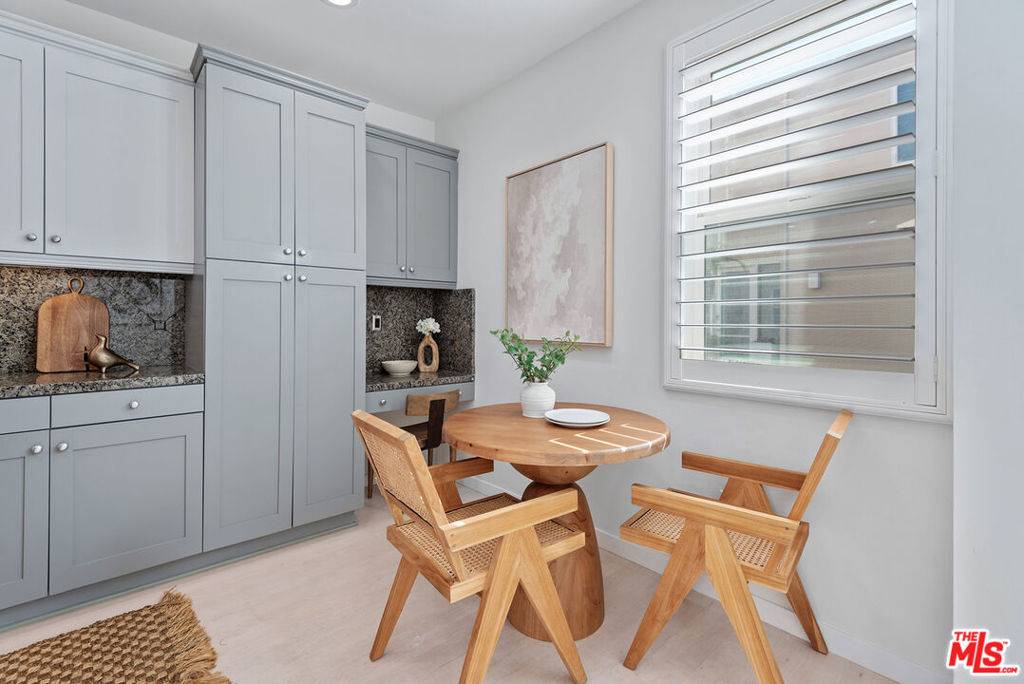 Playa Del Rey, CA 90293,7301 Vista Del Mar #4