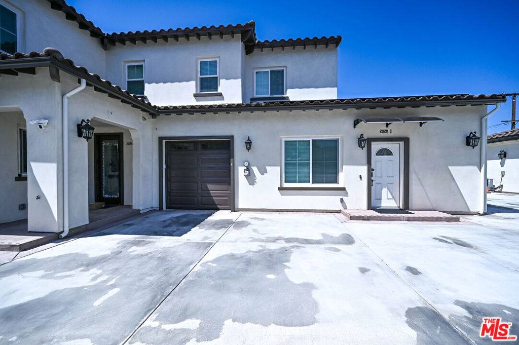 Alhambra, CA 91801,2028 S Chapel AVE #C