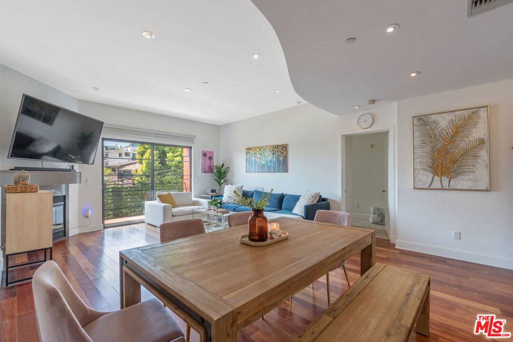 West Hollywood, CA 90069,8788 Shoreham DR #31