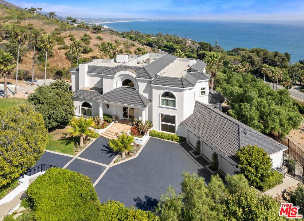 Malibu, CA 90265,32537 Pacific Coast HWY
