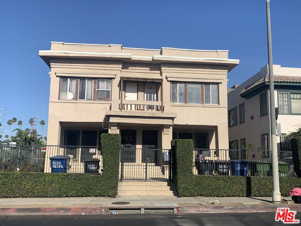 Los Angeles, CA 90019,1555 6th AVE